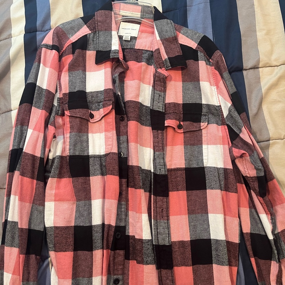 XL American Eagle Button Down